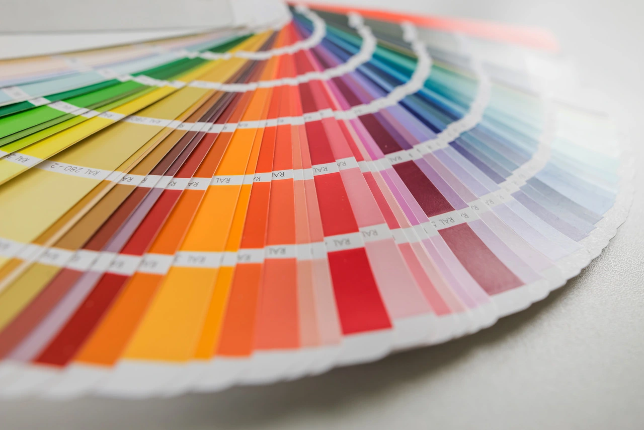 pantone_www.webp